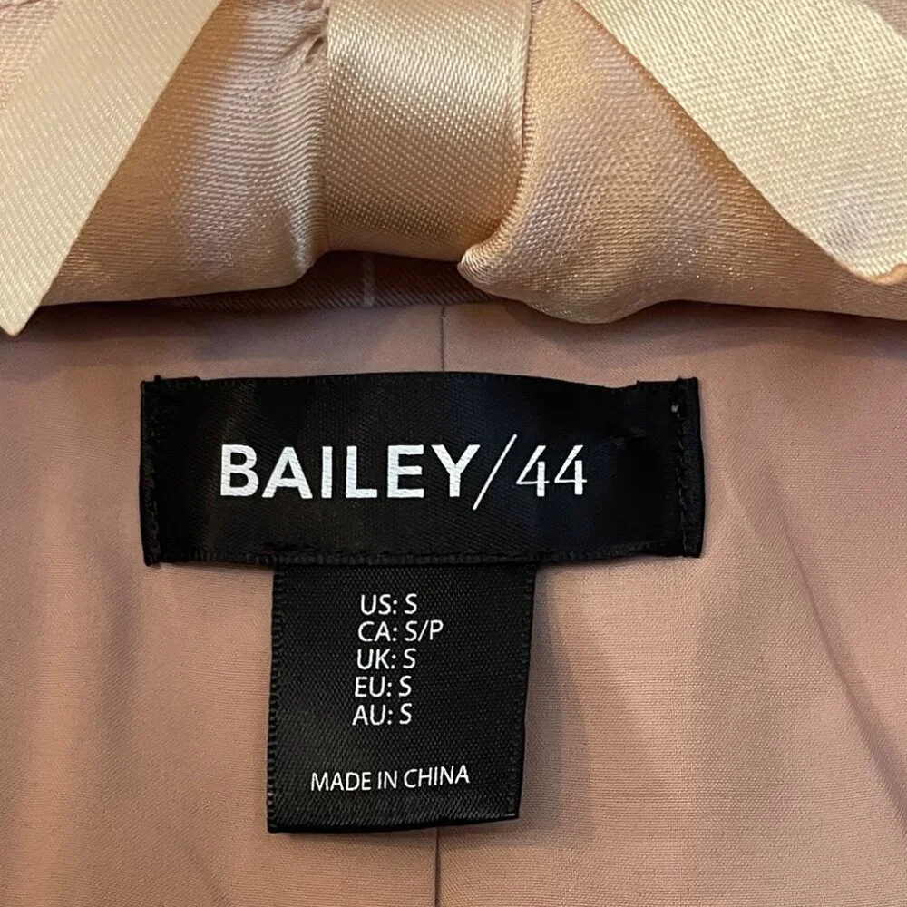 Bailey 44 Women's Suit Tan Cream Vest Button Front S - Picture 2 of 5